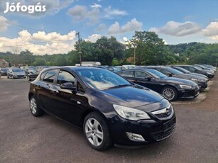 Opel Astra J 1.4 T Cosmo