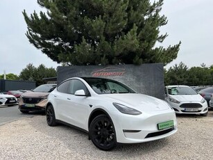 TESLA MODEL-Y