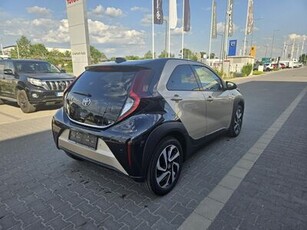 AYGO-X 10-VVT-I-STYLE-TECH-VISION