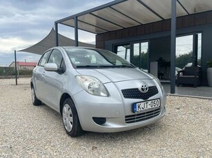 YARIS 10-BLUE-ICE-