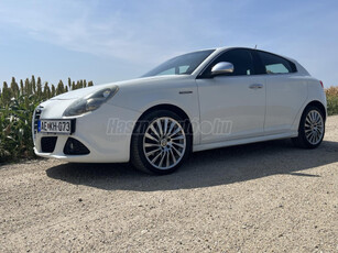 ALFA ROMEO GIULIETTA 2.0 JTDM-2 Distinctive