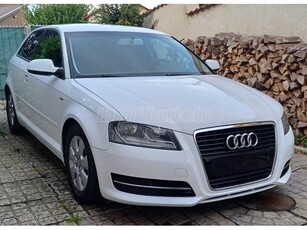 AUDI A3 1.6 TDI Ambiente DPF S-Line. Klíma. Tempómat. Sport futómű