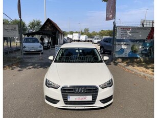 AUDI A3 Sportback 1.2 TFSI Ambiente ÚJ VEZÉRLÉS PARKRADAR