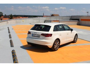 AUDI A3 Sportback 2.0 TDI Attraction Bang and Olufsen. Sport ülések. Sport futómű. Tempomat. Kézi váltó