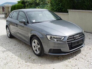 AUDI A3 Sportback 30 TDI Basis S-tronic