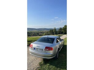 AUDI A8 4.2 V8 quattro Tiptronic ic