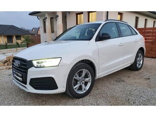 AUDI Q3 2.0 TDi Sport