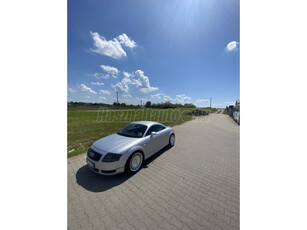 AUDI TT Coupe 1.8 T