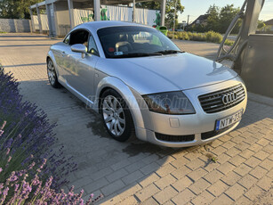 AUDI TT Coupe 1.8 T Quattro