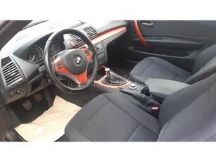 BMW 118i Cabrió egyedi megkímélt.szép állapotú!!!