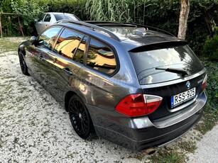 BMW 320d Touring M57. navigáció . panoráma . xenon .bőrbelső !