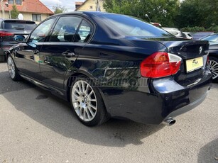 BMW 320si M - M.O-i. 123e KM. Szervizkönyv