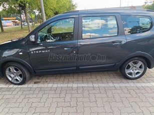 DACIA LODGY 1.3 TCe Stepway (7 személyes )