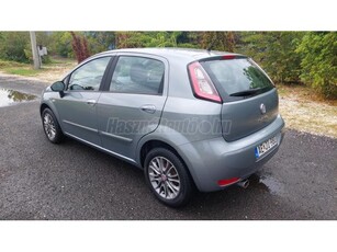 FIAT PUNTO 1.4 Lounge S&S Magyarországi! Digit klíma. tempomat. alufelni