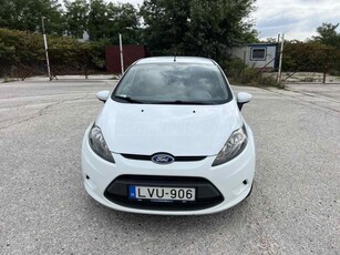 FORD FIESTA 1.4 TDCi Trend Ajándék téliszett!