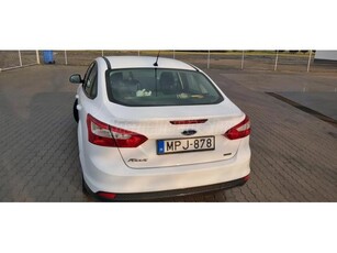 FORD FOCUS 1.0 GTDi EcoBoost Trend