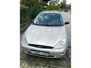 FORD FOCUS 1.4 Ambiente