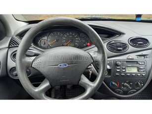 FORD FOCUS 1.6 Ambiente