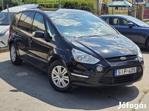 Ford S-Max 2.0 Trend vezetett szervizkönyv