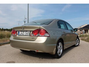 HONDA CIVIC 1.8 ES