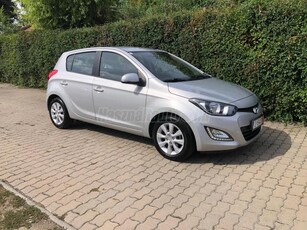 HYUNDAI I20 1.25 Go! Brasil Plus VÉGIG SZERVIZELT