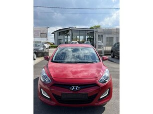 HYUNDAI I30 1.4i Comfort