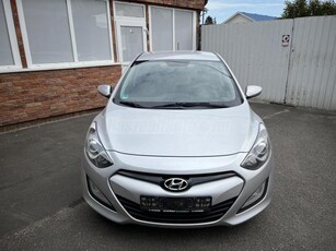 HYUNDAI I30 1.4i Comfort SZP!!!