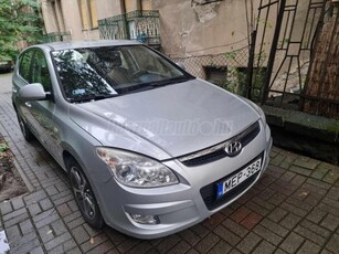 HYUNDAI I30 1.6 CRDi HP Classic