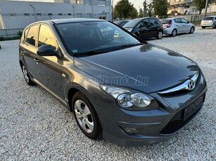 HYUNDAI I30 1.6 CRDi LP Comfort KLÍMA/6 SEBESSÉG/SZÉP ÁLLAPOT