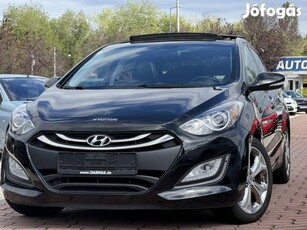 Hyundai I30 1.6 GDi 104.000KM.Panorámatető.Bőr...