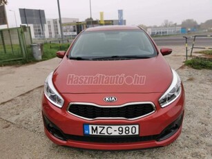 KIA CEE'D 1.4 CVVT Limitált Prémium Navigáció.Tolatókamera.44500KM