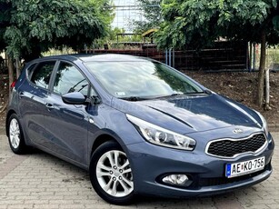 KIA CEE'D 1.4 CVVT LX Base 74.000Km/Ülés és kormányfűtés/Akár 3 év garancia/Radar/Vezetett szervizkönyv