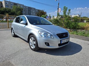 KIA CEE'D 1.4 EX 185440 KM EREDETI FÉNYEZÉS