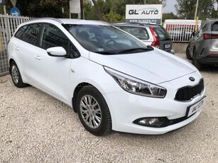 KIA CEE'D SW 1.4 CVVT LX 99.512 km !! 1 év garanciával!! Mo.-i!! Végig vezetett szervízkönyv!!