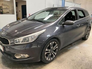 KIA CEE'D SW 1.6 GDI EX DCT Panorámatető - Navigáció - Kamera - Ülésfűtés