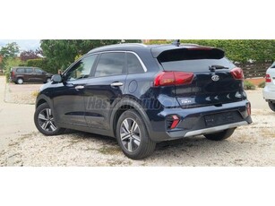 KIA NIRO HEV 1.6 GDI Gold DCT Vez.szkönyv.Szép Állapot. Safety Csomag.Keyless.Led