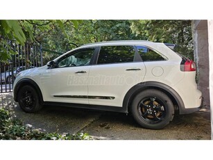 KIA NIRO PHEV 1.6 GDI EX DCT