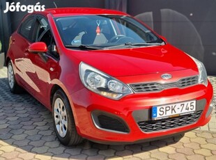 KIA RIO 1.2 Cvvt EX Szép Bordómetál. 2. Tulajdo...