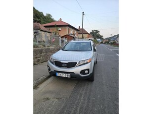 KIA SORENTO 2.2 CRDI XM 4WD (5 személyes)