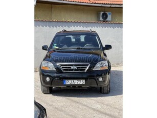 KIA SORENTO 2.5 CRDi EX Plus 7 ÉVE 1TULAJ/JÓ ÁLLAPOT/ÜLÉSFŰTÉS/2X DIGITKLIMA/RADAR/GPS