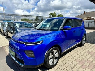 KIA SOUL EV 64kWh Gold 204Le!Acc.Sávtartó. Tolatókamera.Ülés-kormányfűtés.Android auto-Apple Carplay!