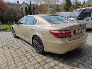 LEXUS LS 600h L President 3 (Automata)