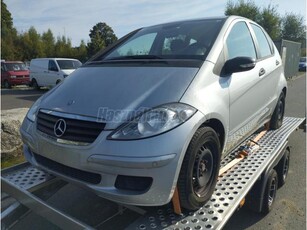 MERCEDES-BENZ A 150 Avantgarde Autotronic