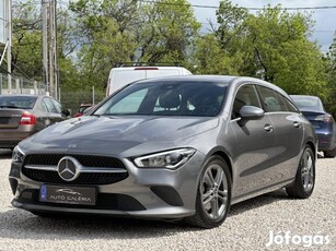 Mercedes-Benz CLA 180 d Style 7G-DCT Shooting B...