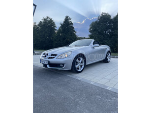 MERCEDES-BENZ SLK 200 Kompressor