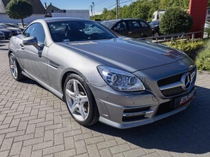 MERCEDES-BENZ SLK 200 Kompressor AMG line Navi-Xenon-APS-Bőr-Ülésfűtés-Led menetfény