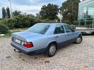 MERCEDES-BENZ W 124