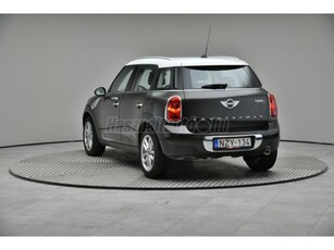 MINI COUNTRYMAN Cooper1.6 D