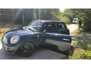 MINI MINI COOPER 1.6