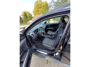 MITSUBISHI OUTLANDER 2.2 - 4N14 - 177 LE